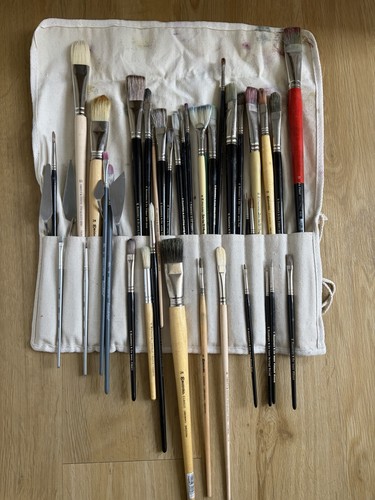 Artists oil paint brushes - oil, job