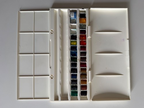 Winsor newton studio - &,