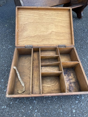 Vintage wooden artist - wooden, travel