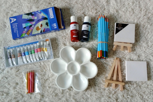Art artist materials palette