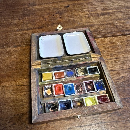 Antique wooden travel - wooden,