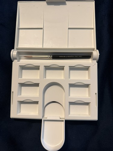 Winsor newton artists - &,